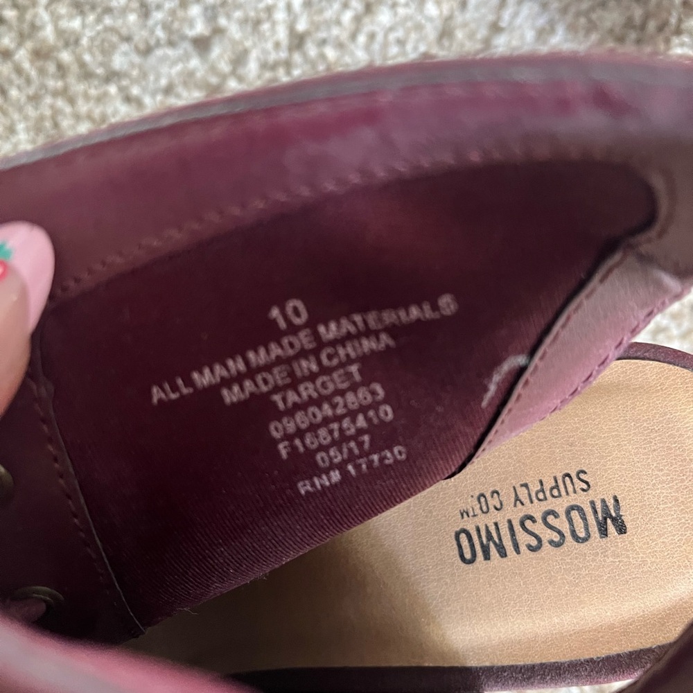 Heels - Picture 7 of 7